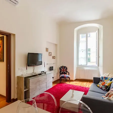アパート Mazzini 43, Rapallo, Apartment 85 Mq, 2B, 1B, Wi-Fi, Air Conditioning, Available On Request Private Garage At 800Mt From The Apartment At 20,00 Euro Per Night