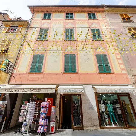Mazzini 43, Rapallo, 85 Mq, 2b, 1b, Wi-fi, Air Conditioning, Available On Request Private Garage At 800mt From The At 20,00 Euro Per Night Appartamento *