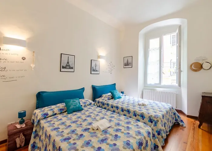 דירה Mazzini 43, Rapallo, 85 Mq, 2b, 1b, Wi-fi, Air Conditioning, Available On Request Private Garage At 800mt From The At 20,00 Euro Per Night