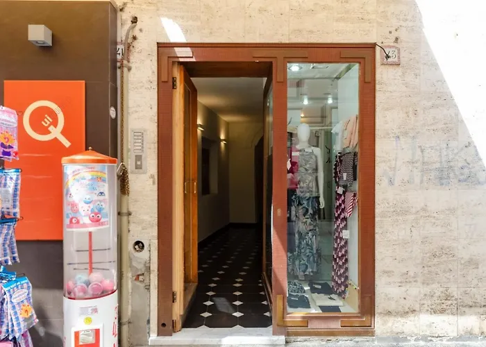 דירה Mazzini 43, Rapallo, 85 Mq, 2b, 1b, Wi-fi, Air Conditioning, Available On Request Private Garage At 800mt From The At 20,00 Euro Per Night